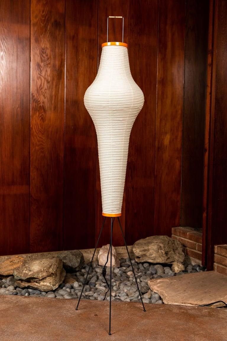 Stehlampe Aus Reispapier – Stilvolle Beleuchtung Für Dein Zuhause
