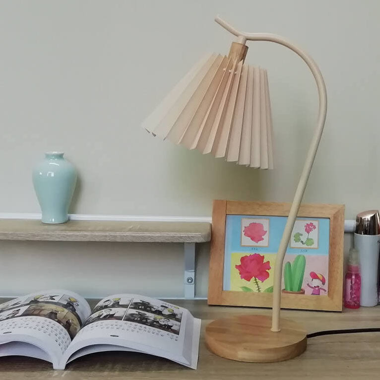 Minimalistische Tischlampe | Blumenform