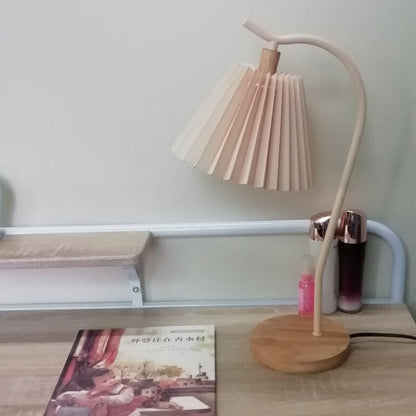 Minimalistische Tischlampe | Blumenform