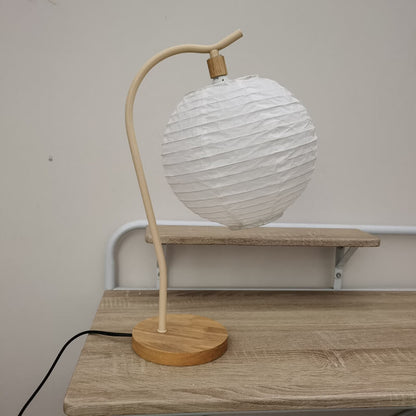 Minimalistische Tischlampe | Blumenform