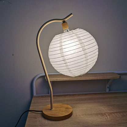 Minimalistische Tischlampe | Blumenform