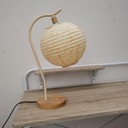 Minimalistische Tischlampe | Blumenform