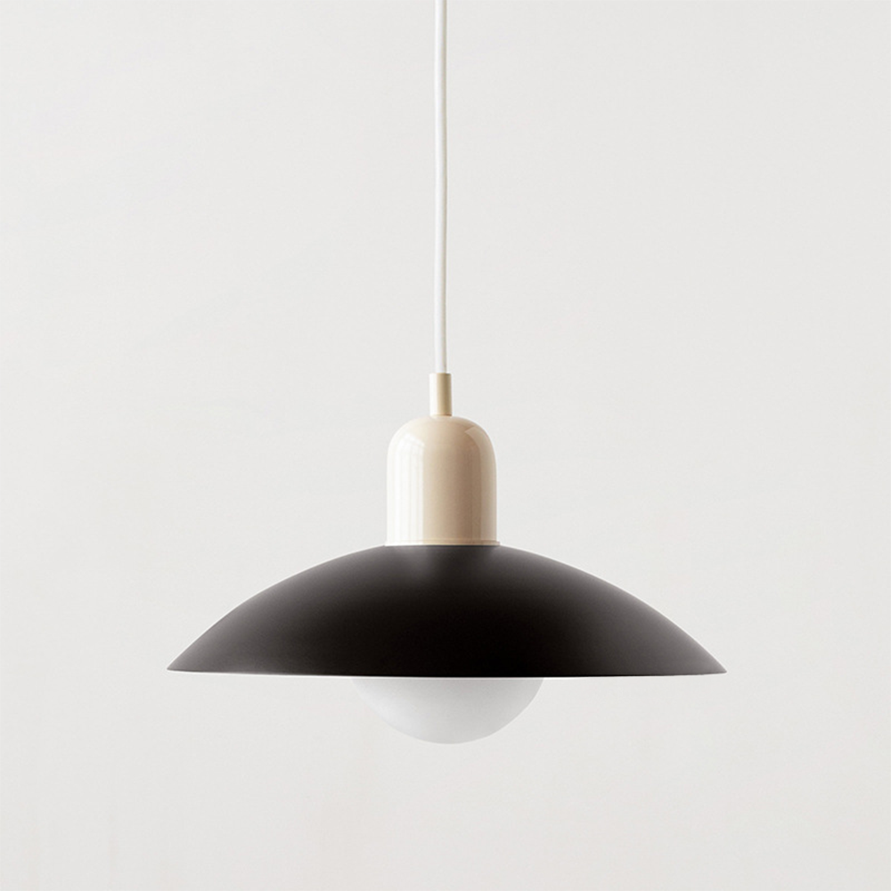 Macaron Bauhaus Pendelleuchte Schweiz | Farbige Glaslampe Modern