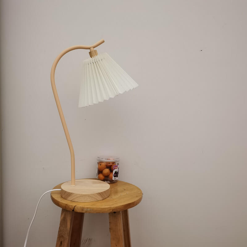 Minimalistische Tischlampe | Blumenform