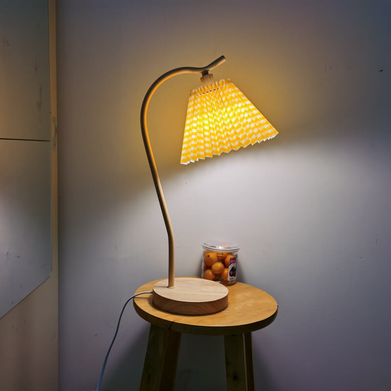 Minimalistische Tischlampe | Blumenform