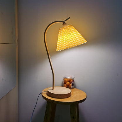 Minimalistische Tischlampe | Blumenform