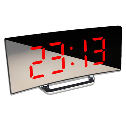 Moderner LED-Digitalwecker Mit Geschwungenem Design | Stilvoll & Funktional