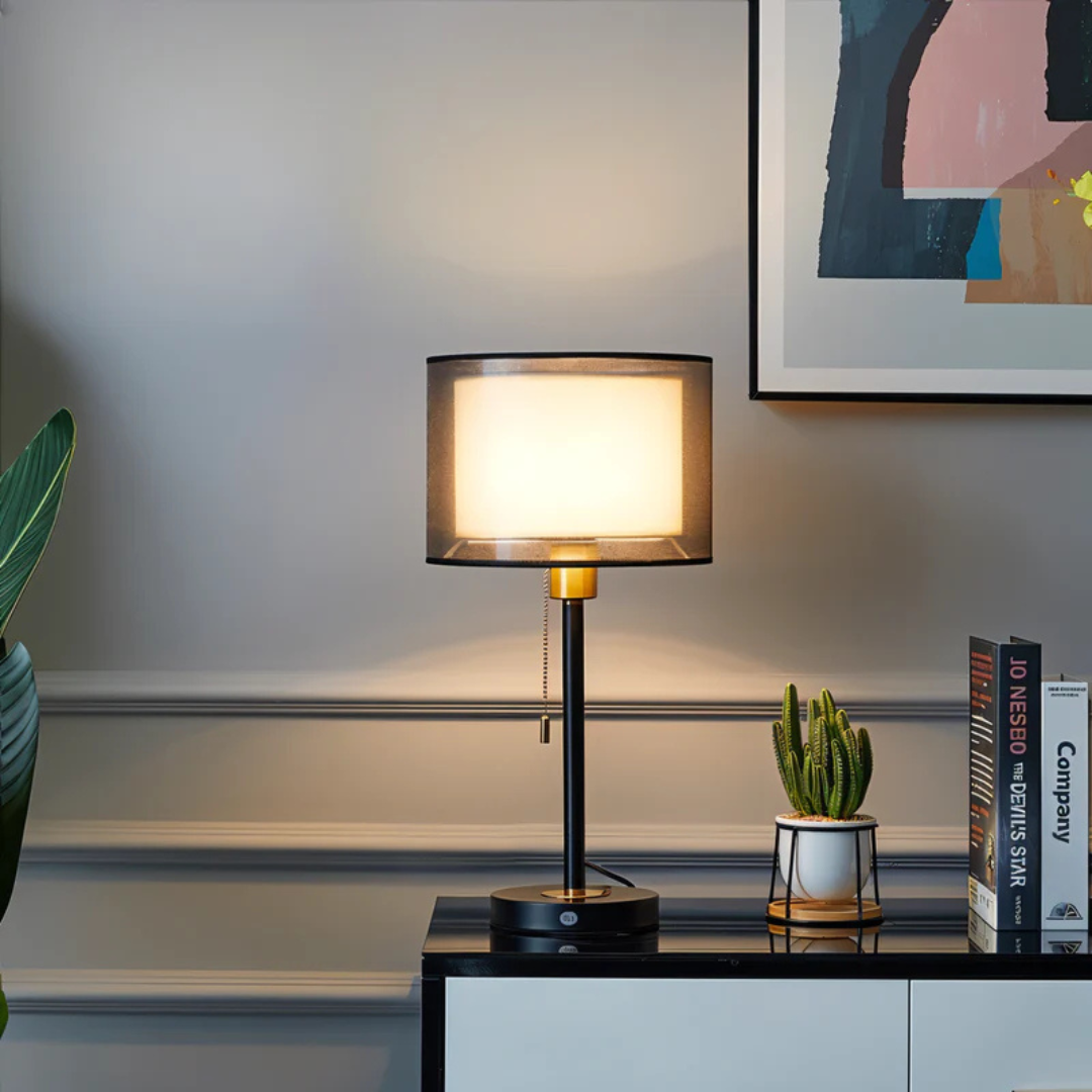 Tischlampe Mit Doppelschirm Aus Stoff | LED