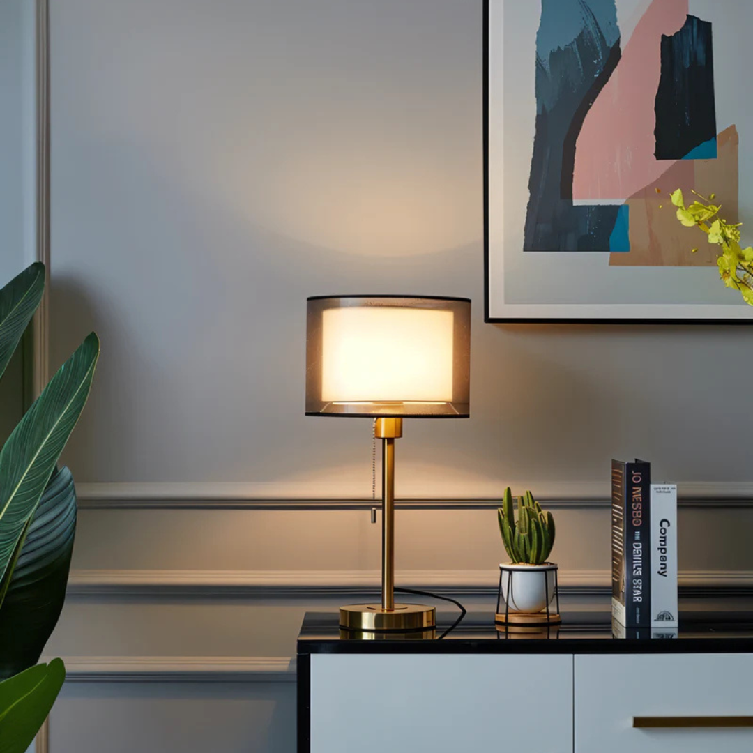 Tischlampe Mit Doppelschirm Aus Stoff | LED