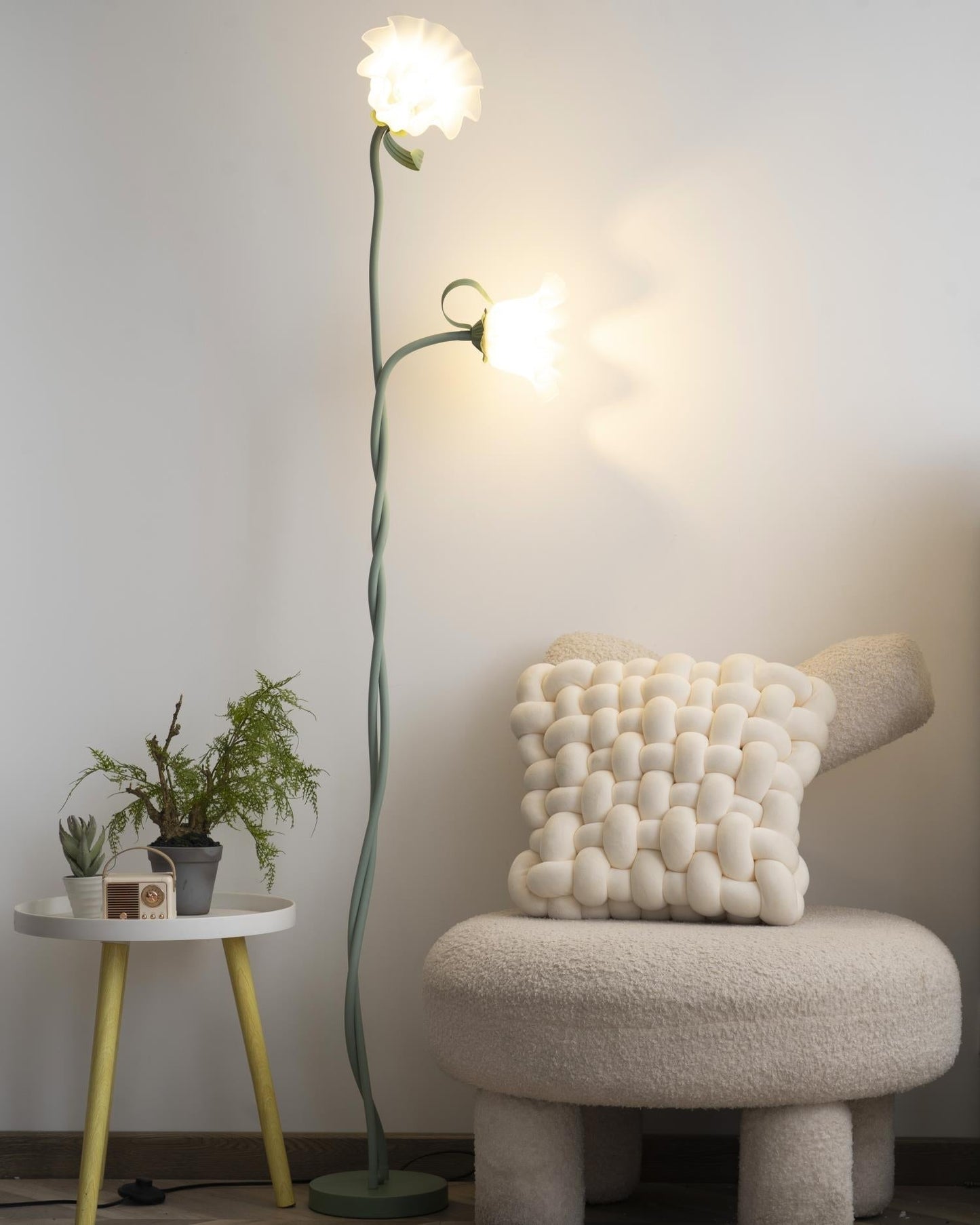 LED-Stehlampe Fürs Wohnzimmer | Blumenform
