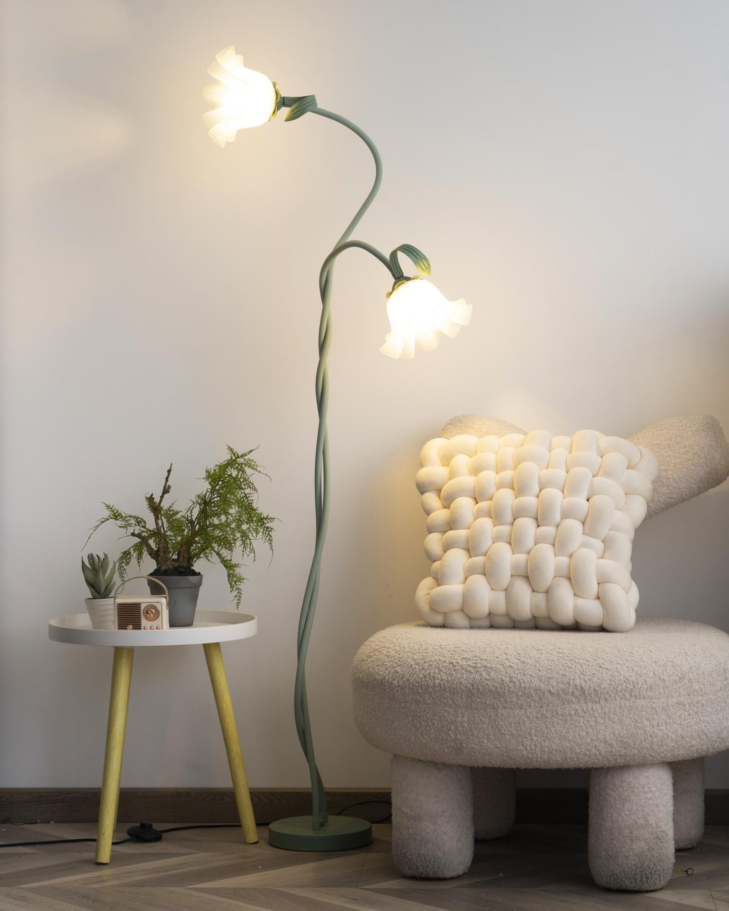 LED-Stehlampe Fürs Wohnzimmer | Blumenform