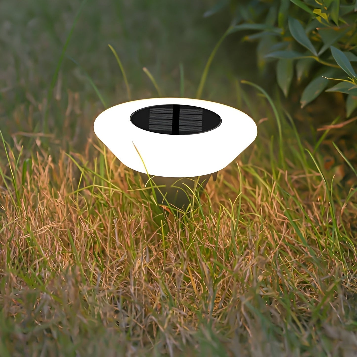 LED Solar Gartenleuchte Für Den Außenbereich | Effiziente Beleuchtung