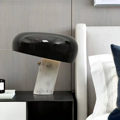 Nordic Tischlampe | Modern