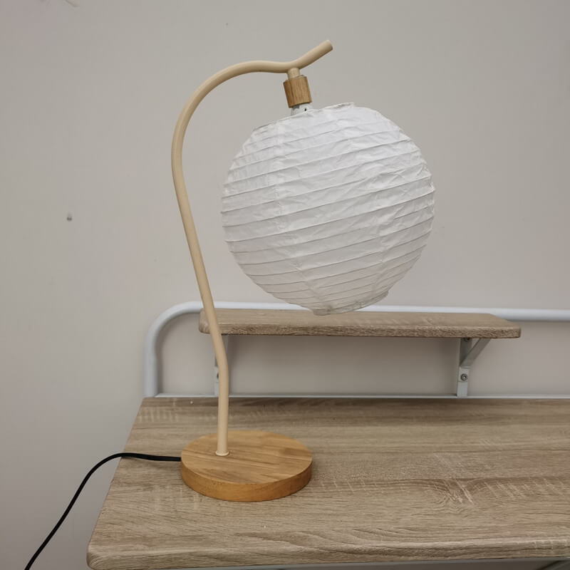 Minimalistische Tischlampe | Blumenform