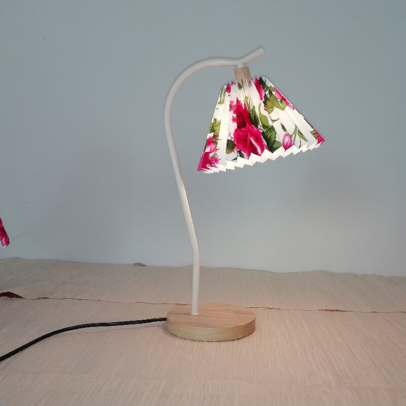 Minimalistische Tischlampe | Blumenform