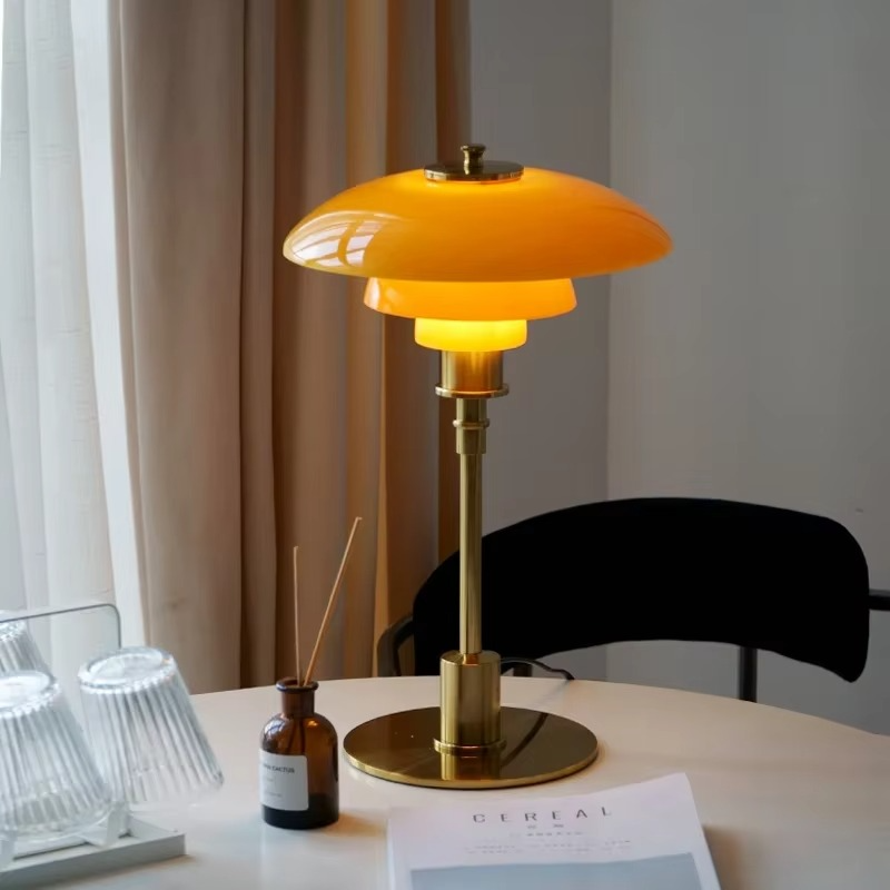 Dänisches Design Tischlampe | LED