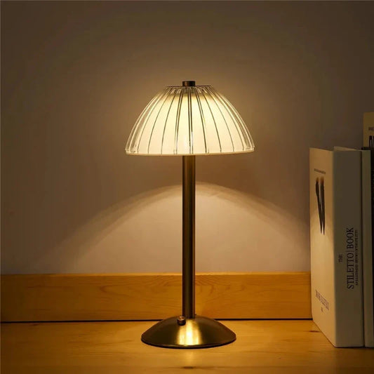 Kabellose Dreifarbige LED-Tischlampe mit Dimmfunktion | Flexibele Beleuchtung