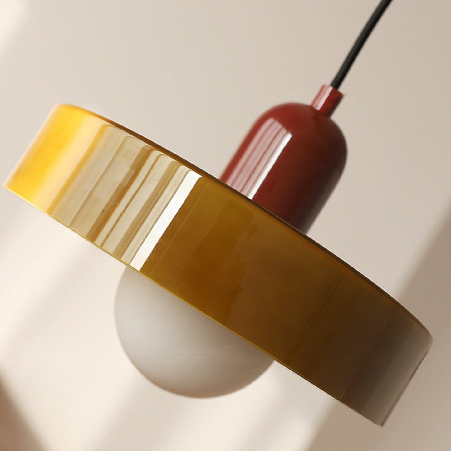 Pendelleuchte im Bauhaus-Stil | Stilvoll & zeitlos