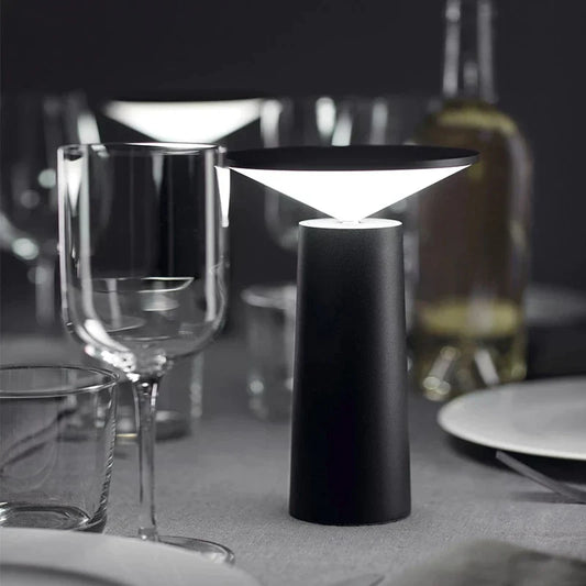 Tragbare Dimmbare LED Tischlampe | Flexibel & Kabellos Einsetzbar