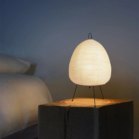 Japanische Lampe Aus Reispapier – Traditionelles Design Trifft Sanftes Licht