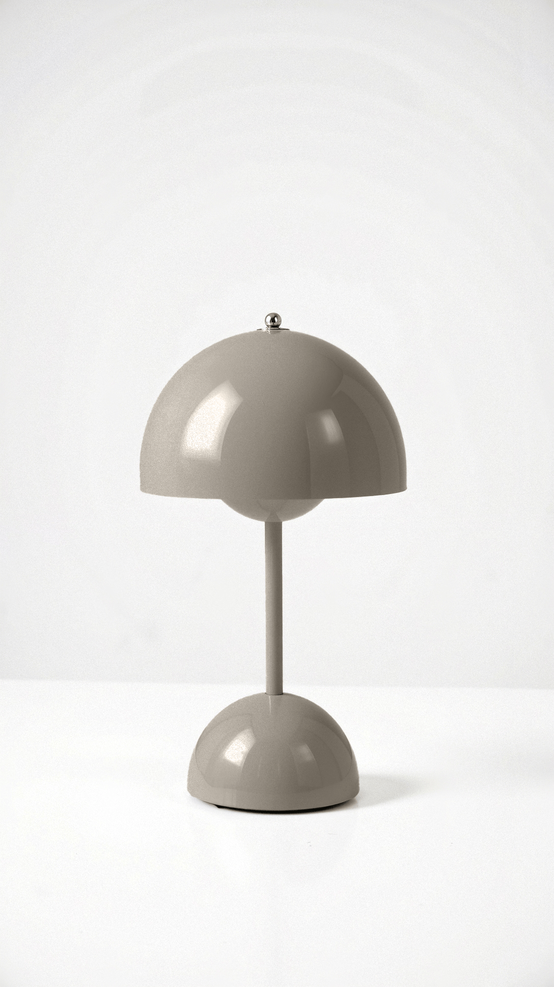 Veluce LED Tischlampe | Kabellos & Stilvoll
