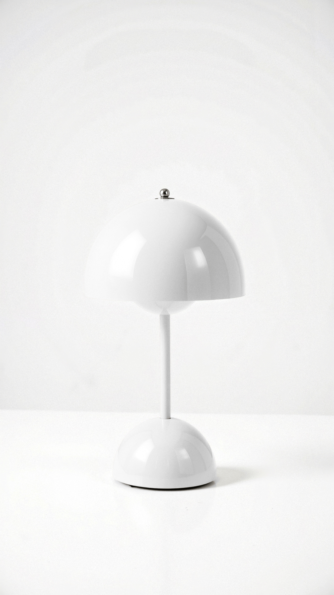Veluce LED Tischlampe | Kabellos & Stilvoll