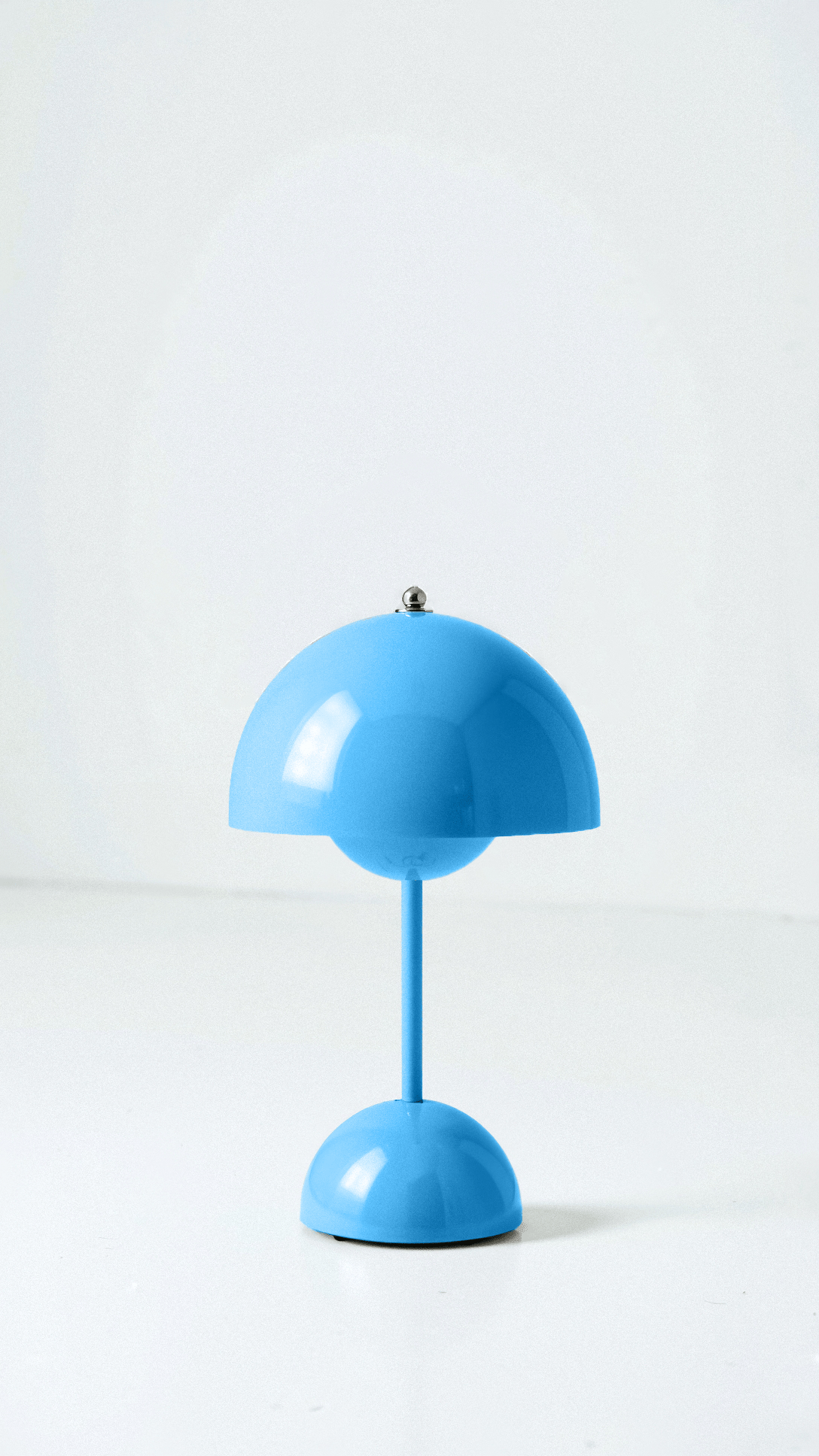 Veluce LED Tischlampe | Kabellos & Stilvoll