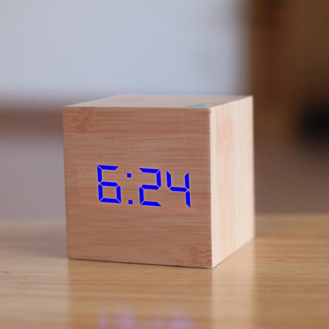 Digitaler Quadratischer LED-Wecker | Moderne Zeitmessung für Ihr Zuhause